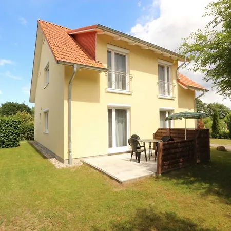 Ahorn Mit Garten In Apartament